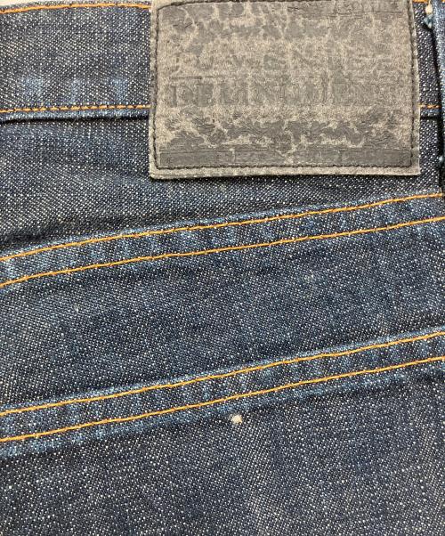 JUVENILE DELINQUENT（ジュベナイル デリンクエント）JUVENILE DELINQUENT (ジュベナイル デリンクエント) デニムパンツ ネイビー サイズ:SIZE 34の古着・服飾アイテム
