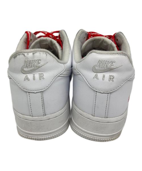 NIKE（ナイキ）NIKE (ナイキ) SUPREME (シュプリーム) ローカットスニーカー ホワイト サイズ:SIZE 26.5の古着・服飾アイテム