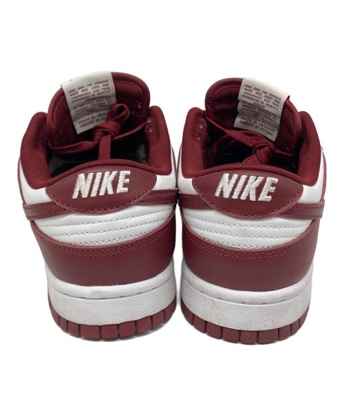 NIKE（ナイキ）NIKE (ナイキ) ローカットスニーカー ホワイト×レッド サイズ:SIZE 26.5の古着・服飾アイテム