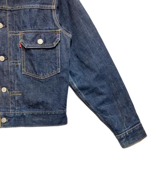 LEVI'S（リーバイス）LEVI'S (リーバイス) デニムジャケット インディゴ サイズ:SIZE M(UK34)の古着・服飾アイテム