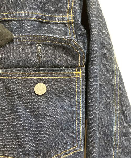 LEVI'S（リーバイス）LEVI'S (リーバイス) デニムジャケット インディゴ サイズ:SIZE M(UK34)の古着・服飾アイテム