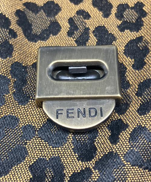 FENDI（フェンディ）FENDI (フェンディ) ショルダーバッグ ブラウンの古着・服飾アイテム