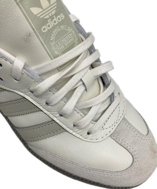 adidas（アディダス）adidas (アディダス) green label relaxing Japan Exclusive ローカットスニーカー ホワイト×グレー サイズ:SIZE 25.5の古着・服飾アイテム