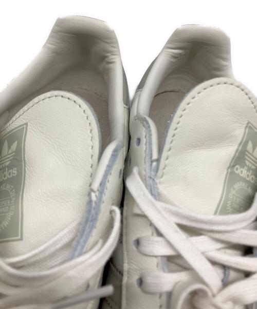adidas（アディダス）adidas (アディダス) green label relaxing Japan Exclusive ローカットスニーカー ホワイト×グレー サイズ:SIZE 25.5の古着・服飾アイテム