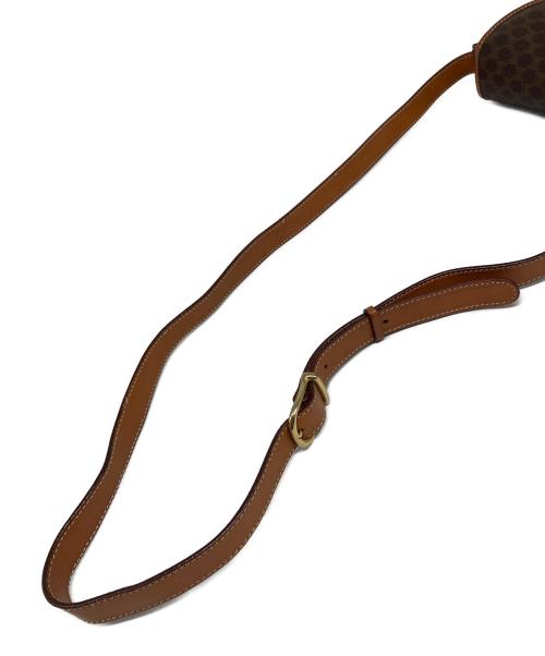 CELINE（セリーヌ）CELINE (セリーヌ) ショルダーバッグ ブラウンの古着・服飾アイテム