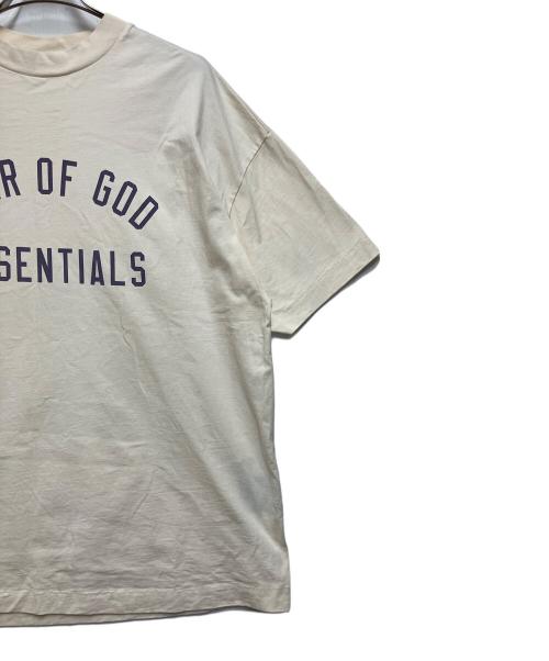 FOG ESSENTIALS（フィアオブゴッド エッセンシャル）FOG ESSENTIALS (フィアオブゴッド エッセンシャル) 半袖カットソー アイボリー サイズ:SIZE Sの古着・服飾アイテム