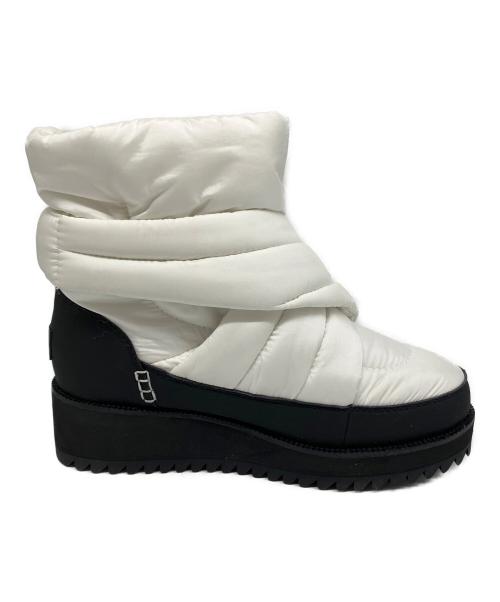 UGG（アグ）UGG (アグ) montara ホワイト サイズ:SIZE 25cmの古着・服飾アイテム