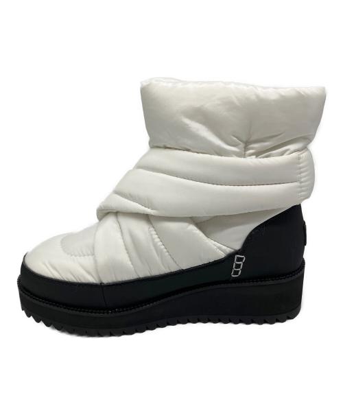 UGG（アグ）UGG (アグ) montara ホワイト サイズ:SIZE 25cmの古着・服飾アイテム