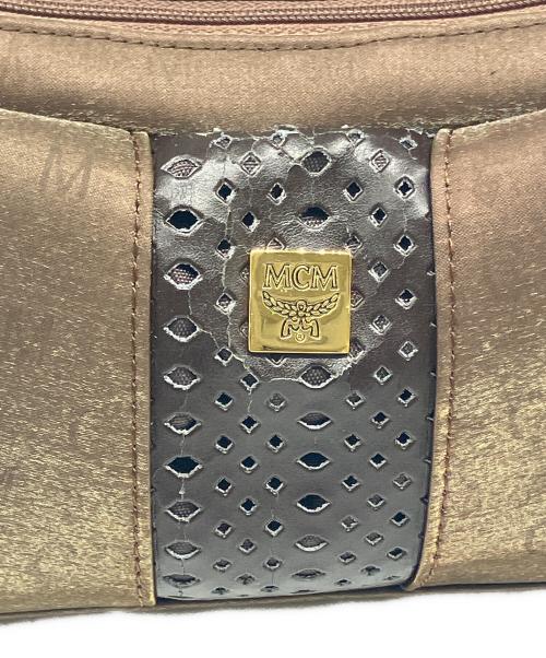 MCM（エムシーエム）MCM (エムシーエム) ハンドバッグ ブラウンの古着・服飾アイテム