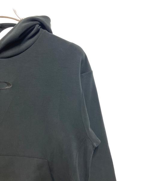 OAKLEY（オークリー）OAKLEY (オークリー) パーカー ブラック サイズ:SIZE XL 未使用品の古着・服飾アイテム