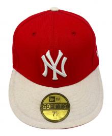 New Era（ニューエラ）の古着「キャップ」｜レッド×ベージュ