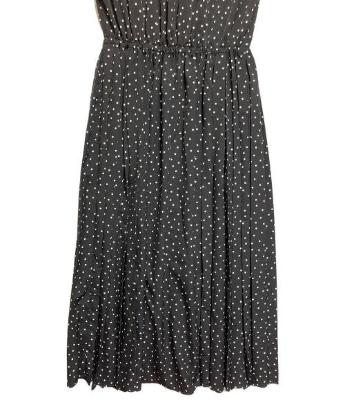 SHIPS（シップス）SHIPS (シップス) ノースリーブワンピース ブラック サイズ:ＳＩＺＥ　Ｓの古着・服飾アイテム
