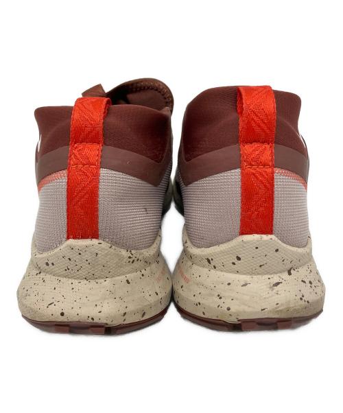 NIKE（ナイキ）NIKE (ナイキ) Pegasus Trail 4 ブラウン×ベージュ サイズ:SIZE 26.5cmの古着・服飾アイテム