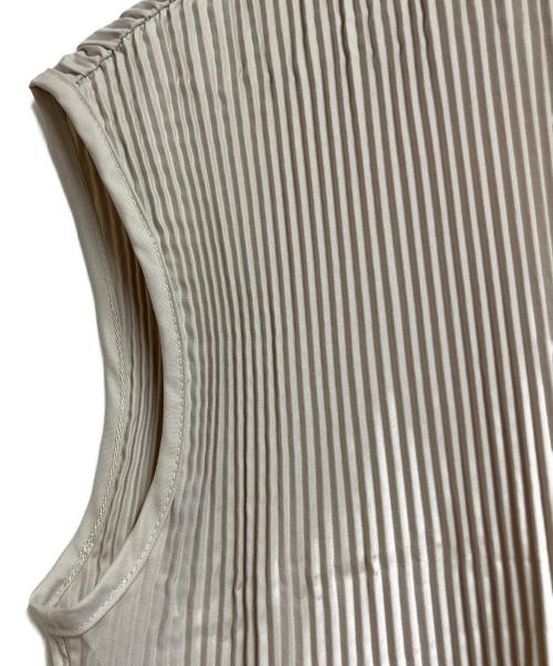 mizuiro-ind（ミズイロインド）mizuiro-ind (ミズイロインド) ノースリーブカットソー ベージュ サイズ:SIZE  Free 未使用品の古着・服飾アイテム