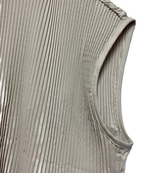 mizuiro-ind（ミズイロインド）mizuiro-ind (ミズイロインド) ノースリーブカットソー ベージュ サイズ:SIZE  Free 未使用品の古着・服飾アイテム
