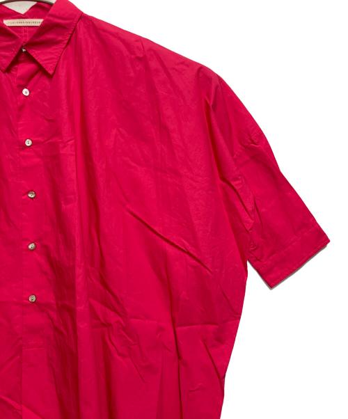 I-UKI-KAHA-NGURENGURE（カグレ）I-UKI-KAHA-NGURENGURE (カグレ) 半袖シャツ ショッキングピンク サイズ:Freeの古着・服飾アイテム