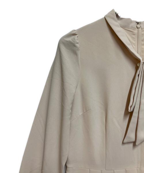 CELFORD（セルフォード）CELFORD (セルフォード) 長袖ワンピース ベージュ サイズ:SIZE Mの古着・服飾アイテム