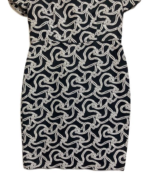MaxMara（マックスマーラ）MaxMara (マックスマーラ) 半袖ワンピース ネイビー×ホワイト サイズ:SIZE 44の古着・服飾アイテム