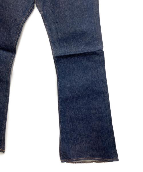 BISON（バイソン）BISON (バイソン) デニムパンツ インディゴ サイズ:SIZE 81cm (W32)の古着・服飾アイテム