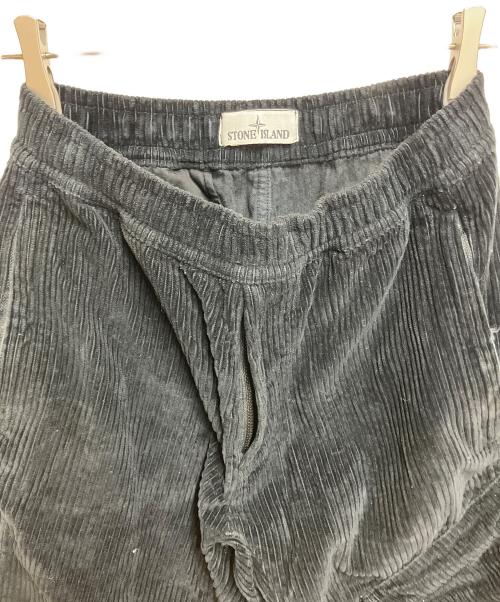 STONE ISLAND（ストーンアイランド）STONE ISLAND (ストーンアイランド) コーデュロカーゴイパンツ ブラック サイズ:SIZE 71cm(W28)の古着・服飾アイテム