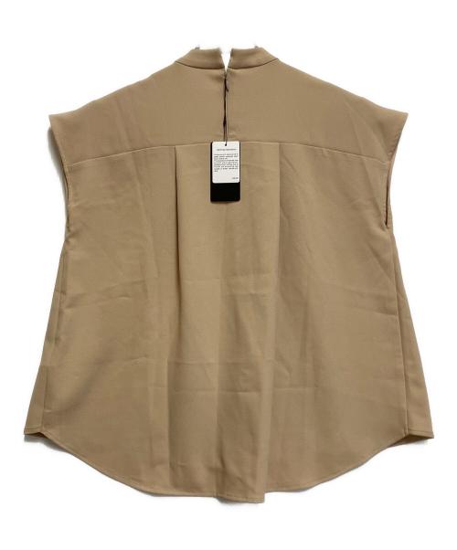 URBAN RESEARCH ROSSO（アーバンリサーチロッソ）URBAN RESEARCH ROSSO (アーバンリサーチロッソ) ノースリーブブラウス ベージュ サイズ:SIZE Freeの古着・服飾アイテム