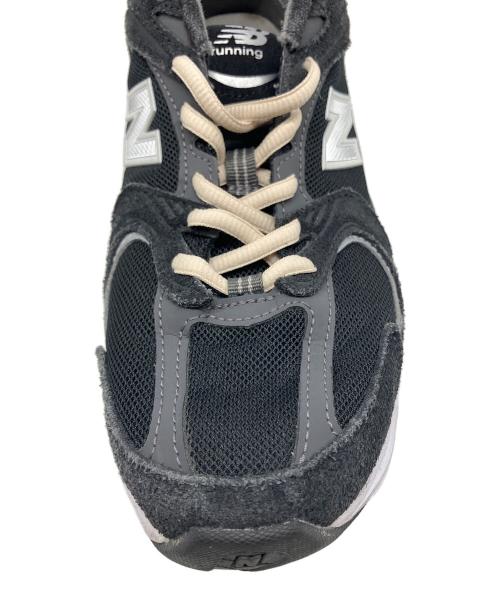NEW BALANCE（ニューバランス）NEW BALANCE (ニューバランス) ローカットスニーカー ブラック×ホワイト サイズ:25.5の古着・服飾アイテム
