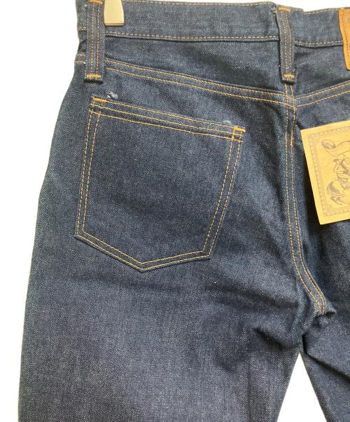 KING GUARD（キングガード）KING GUARD (キングガード) デニムパンツ インディゴ サイズ:SIZE 78.5cm (W31）の古着・服飾アイテム