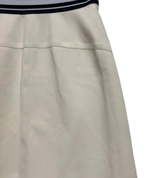 LOUIS VUITTON（ルイ ヴィトン）LOUIS VUITTON (ルイ ヴィトン) ペンシルスカート アイボリー サイズ:SIZE Mの古着・服飾アイテム