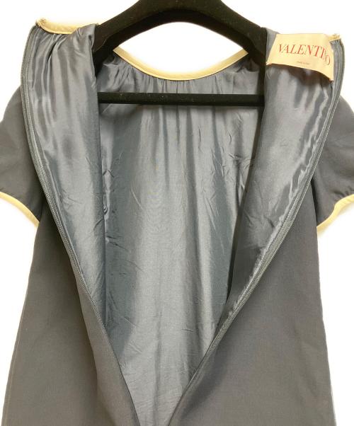 VALENTINO（ヴァレンティノ）VALENTINO (ヴァレンティノ) クレープチュールドレス ネイビー サイズ:SIZE 36の古着・服飾アイテム