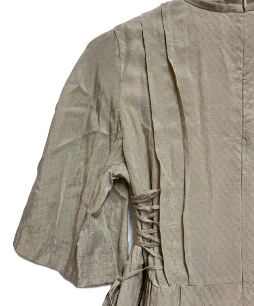 PUBRIC TOKYO（パブリック トウキョウ）PUBRIC TOKYO (パブリック トウキョウ) レースアップパンツドレス ベージュ サイズ:SIZE Freeの古着・服飾アイテム