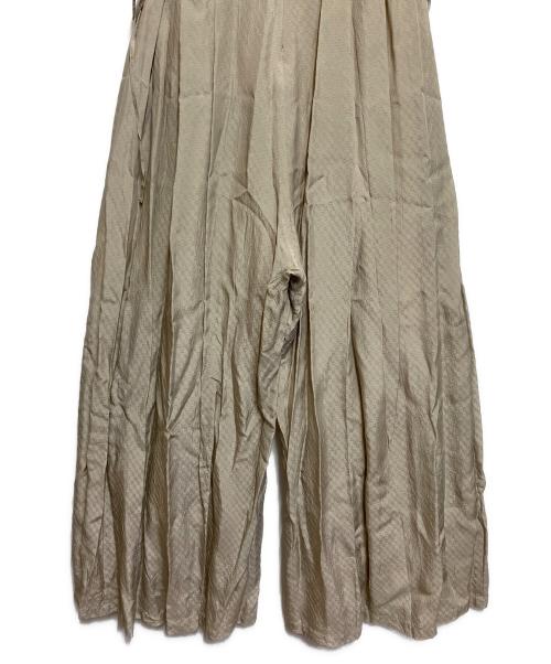 PUBRIC TOKYO（パブリック トウキョウ）PUBRIC TOKYO (パブリック トウキョウ) レースアップパンツドレス ベージュ サイズ:SIZE Freeの古着・服飾アイテム