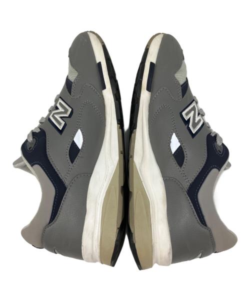 NEW BALANCE（ニューバランス）NEW BALANCE (ニューバランス) CM1600LG ライトグレー サイズ:27.5の古着・服飾アイテム