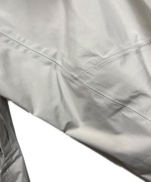 Columbia（コロンビア）Columbia (コロンビア) レインジャケット アイボリー サイズ:Mの古着・服飾アイテム
