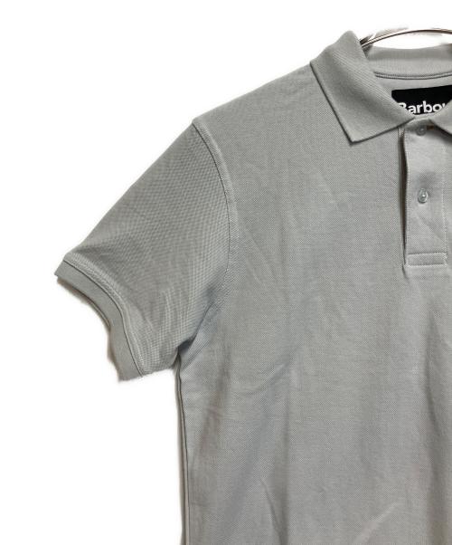 Barbour（バブアー）Barbour (バブアー) ポロシャツ ライトグレー サイズ:SIZE M 未使用品の古着・服飾アイテム