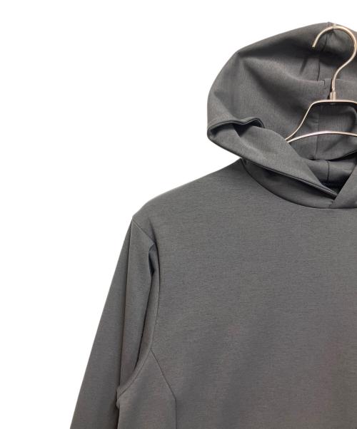 THE NORTH FACE（ザ ノース フェイス）THE NORTH FACE (ザ ノース フェイス) モーションフーディ ダークグレー サイズ:SIZE XL 未使用品の古着・服飾アイテム