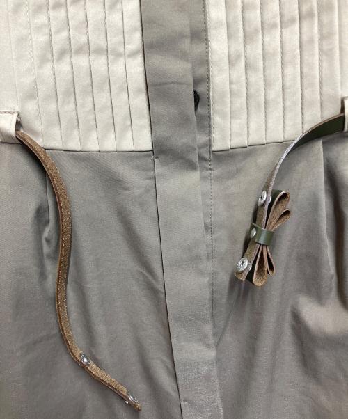 BURBERRY BLUE LABEL（バーバリー ブルー レーベル）BURBERRY BLUE LABEL (バーバリー ブルー レーベル) 長袖ワンピース ベージュ×カーキ サイズ:SIZE 38の古着・服飾アイテム