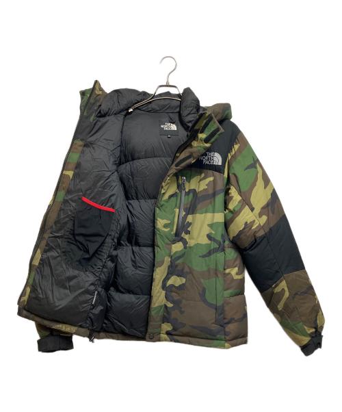 THE NORTH FACE（ザ ノース フェイス）THE NORTH FACE (ザ ノース フェイス) NOVELTY BALTRO LIGHT JACKET オリーブ×ブラック サイズ:SIZE XLの古着・服飾アイテム