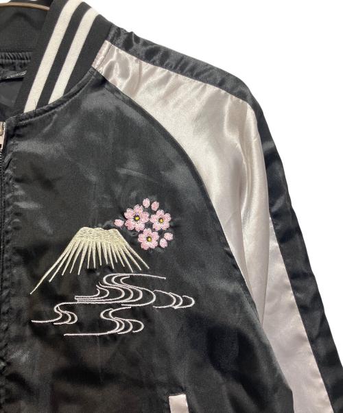 CONTRIBE（コントライブ）CONTRIBE (コントライブ) スカジャン ブラック×ホワイト サイズ:SIZE Mの古着・服飾アイテム