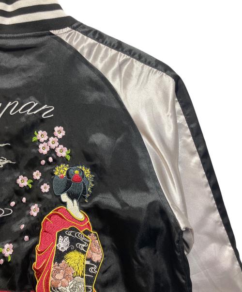 CONTRIBE（コントライブ）CONTRIBE (コントライブ) スカジャン ブラック×ホワイト サイズ:SIZE Mの古着・服飾アイテム