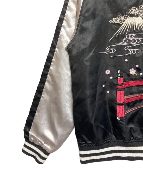 CONTRIBE（コントライブ）CONTRIBE (コントライブ) スカジャン ブラック×ホワイト サイズ:SIZE Mの古着・服飾アイテム