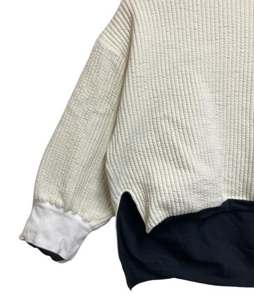 m.u（エム.ユー）m.u (エム.ユー) GILDAN (ギルダン) スウェット ホワイト×ブラック サイズ:ＳＩＺＥ　2XLの古着・服飾アイテム