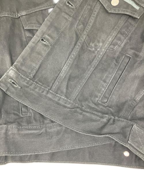 Calvin Klein Jeans（カルバンクラインジーンズ）Calvin Klein Jeans (カルバンクラインジーンズ) クラシックトラッカージャケット ブラック サイズ:SIZE Mの古着・服飾アイテム