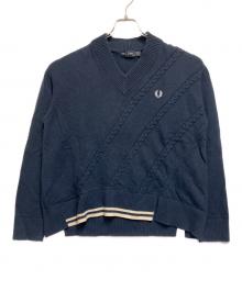 FRED PERRY（フレッドペリー）の古着「Split Hem Cable Knit Jumper」｜ネイビー