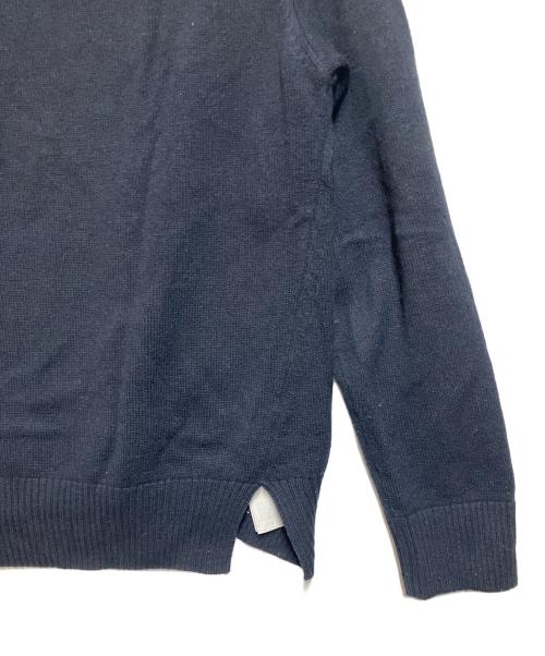 FRED PERRY（フレッドペリー）FRED PERRY (フレッドペリー) Split Hem Cable Knit Jumper ネイビー サイズ:SIZE Mの古着・服飾アイテム