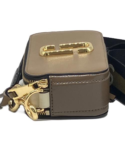 MARC JACOBS（マークジェイコブス）MARC JACOBS (マークジェイコブス) ショルダーバッグ ベージュの古着・服飾アイテム