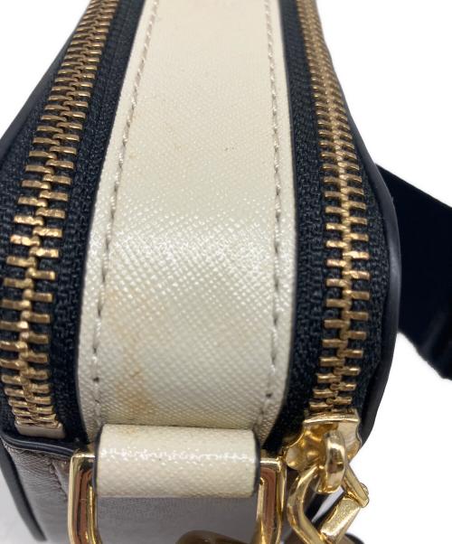 MARC JACOBS（マークジェイコブス）MARC JACOBS (マークジェイコブス) ショルダーバッグ ベージュの古着・服飾アイテム