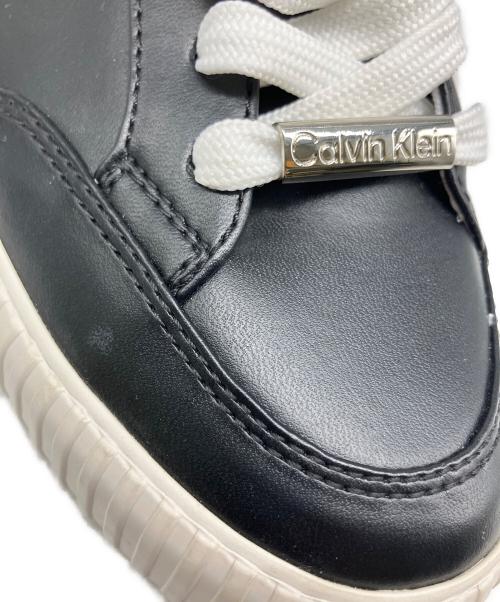 Calvin Klein（カルバンクライン）Calvin Klein (カルバンクライン) KCLUMIEE-R ブラック×ホワイト サイズ:SIZE Mの古着・服飾アイテム