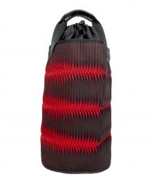 ISSEY MIYAKE（イッセイミヤケ）の古着「ハンドバッグ」｜レッド×ブラック