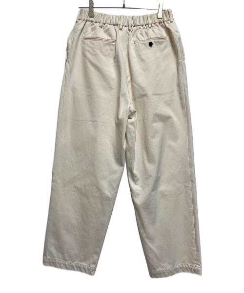 MARKAWARE（マーカウェア）MARKAWARE (マーカウェア) CLASSIC FIT TROUSERS Ⅲ アイボリー サイズ:SIZE Lの古着・服飾アイテム