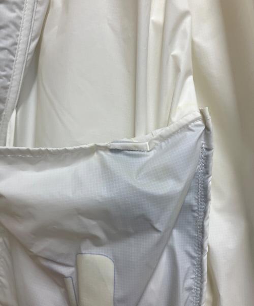 PLAY COMME des GARCONS（プレイコムデギャルソン）PLAY COMME des GARCONS (プレイコムデギャルソン) K-WAY (ケイウェイ) ナイロンジャケット ホワイト×ブラック サイズ:SIZE Lの古着・服飾アイテム